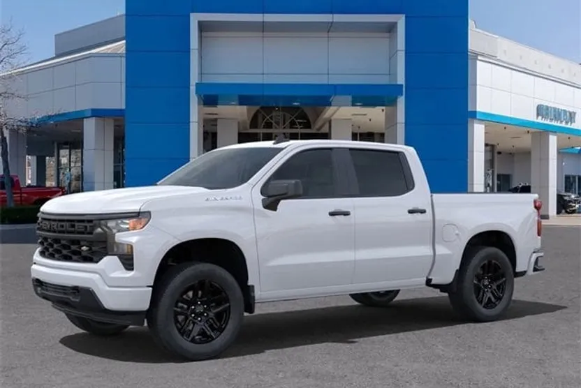 2025 Chevrolet Silverado 1500 Custom photo 1