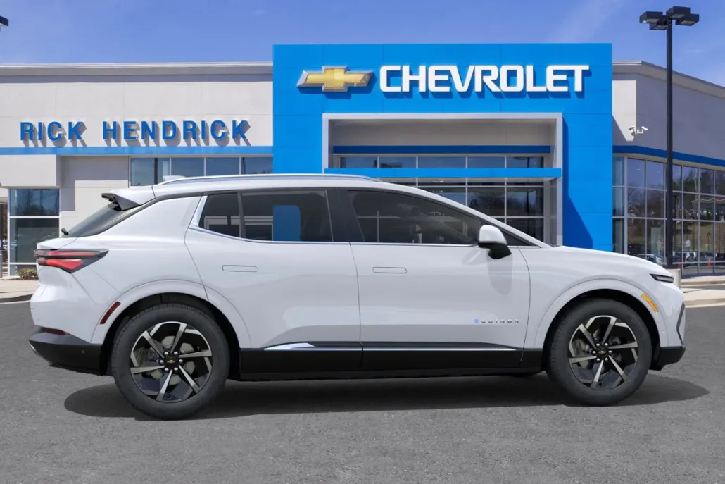 2025 Chevrolet Equinox EV 1LT photo 1