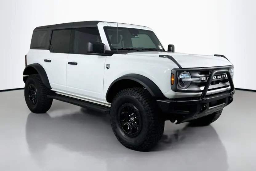 2023 Ford Bronco Big Bend photo 1