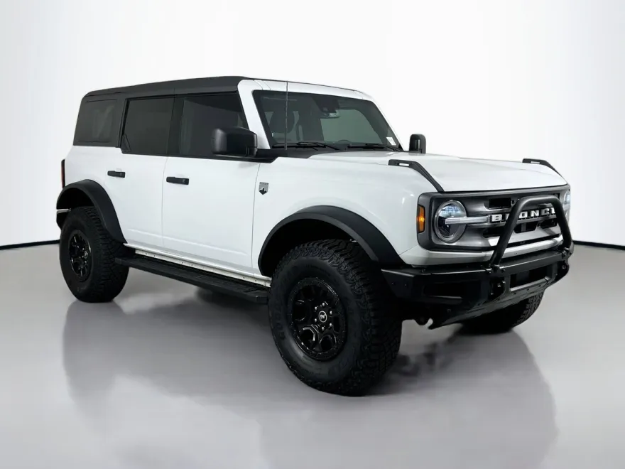 2023 Ford Bronco Big Bend photo 1