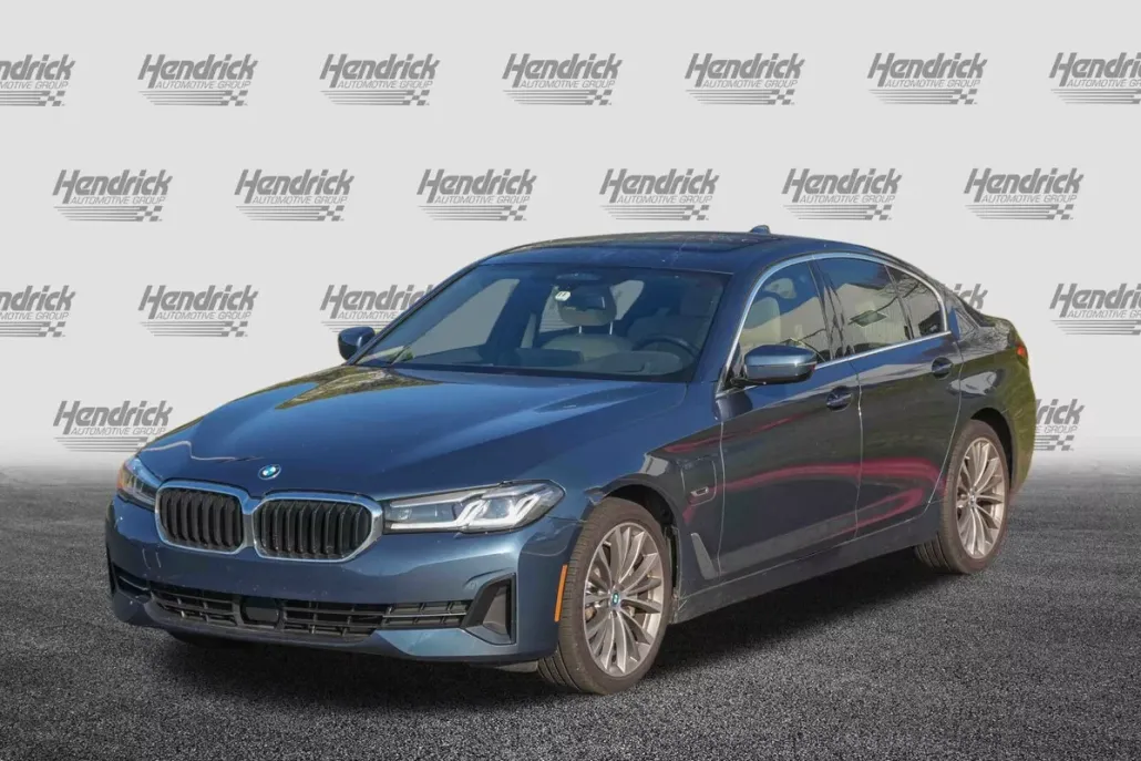 2023 Bmw 530e 5-Series photo 1