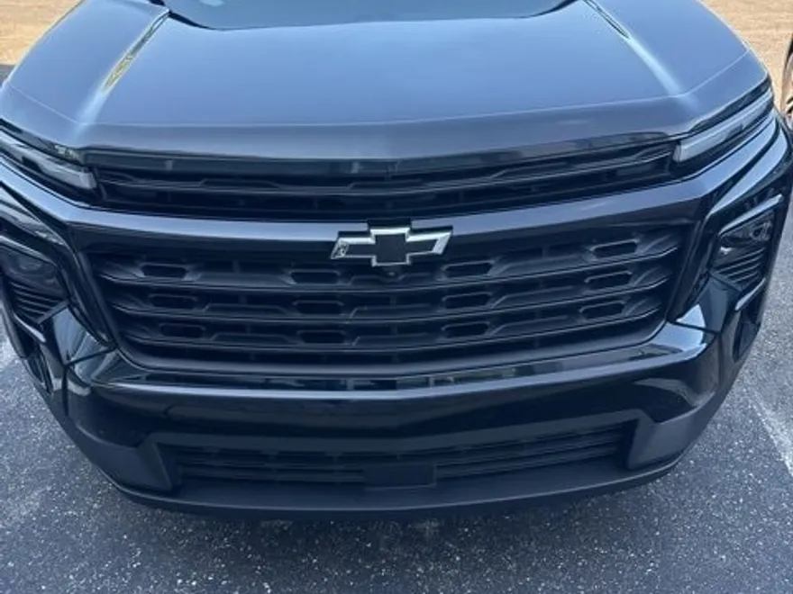 2024 Chevrolet Traverse photo 1