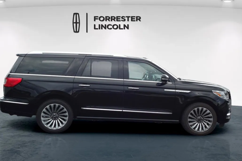 2018 Lincoln Navigator L Reserve photo 1