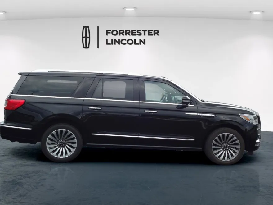 2018 Lincoln Navigator L Reserve photo 1