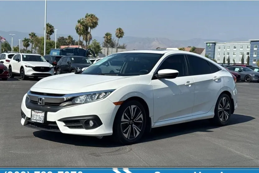 2018 Honda Civic EX-L photo 1