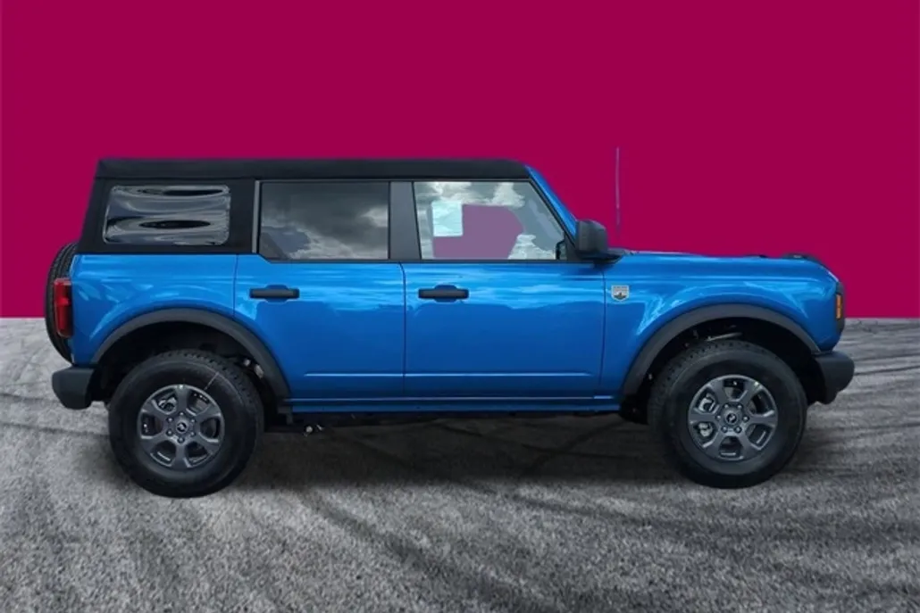 2025 Ford Bronco Big Bend photo 1