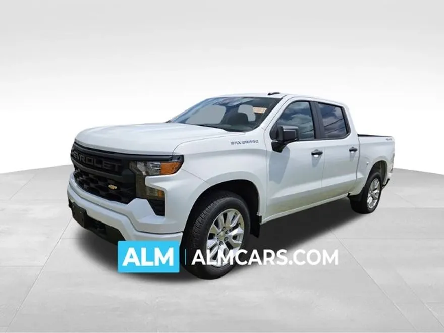 2024 Chevrolet Silverado 1500 Custom photo 1