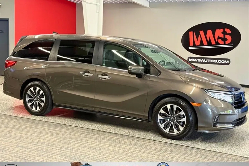 2022 Honda Odyssey EX-L photo 1