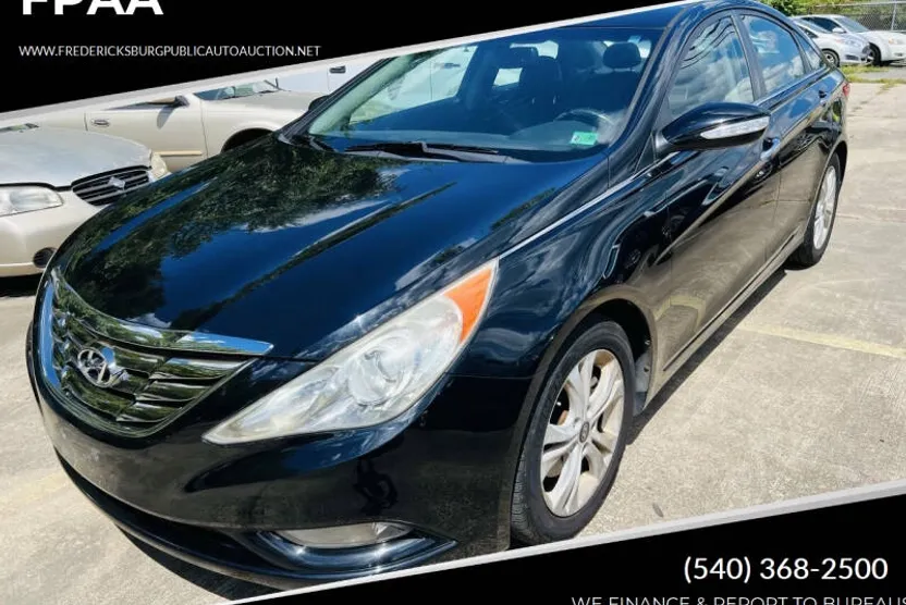 2011 Hyundai Sonata Limited photo 1