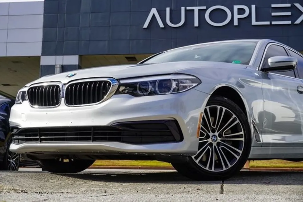 2019 Bmw 530i xDrive Sedan photo 1