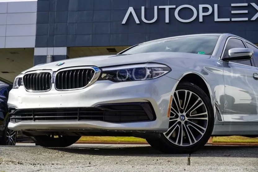 2019 Bmw 530i xDrive Sedan photo 1