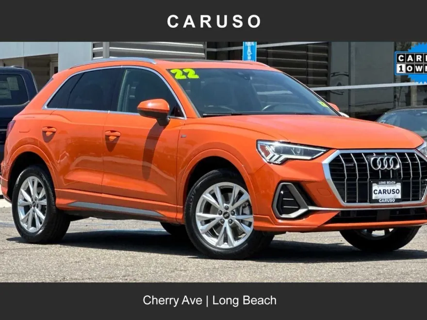 2022 Audi Q3 S line Premium Plus photo 1