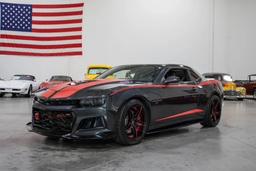 2015 Chevrolet Camaro 2SS photo 1