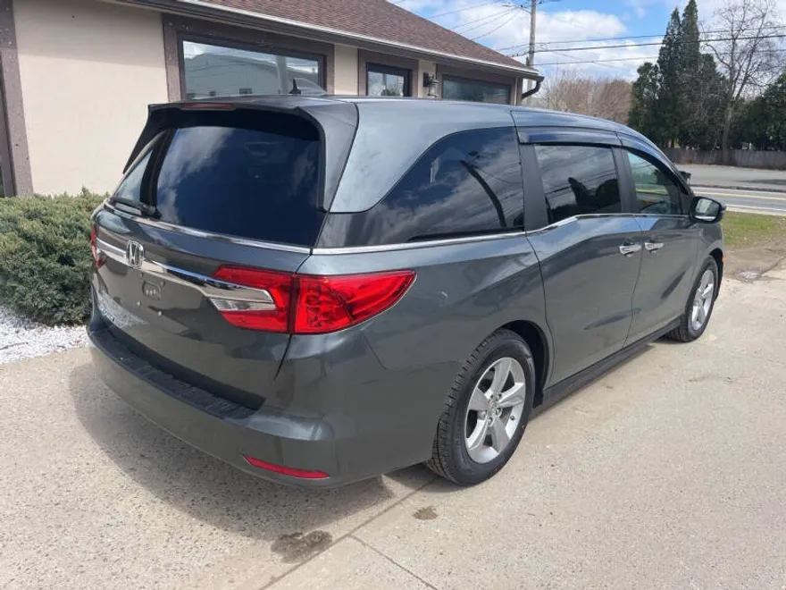 2020 Honda Odyssey EX-L photo 1