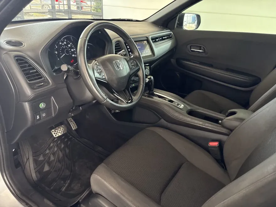 2019 Honda HR-V Sport 2WD photo 1