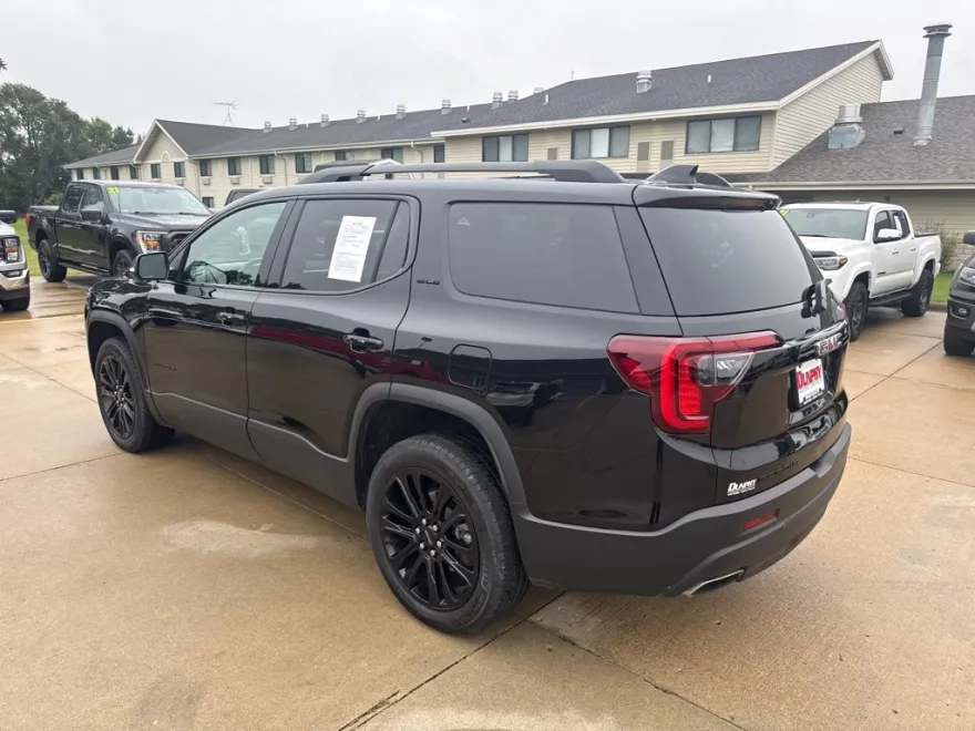 2023 Gmc Acadia SLE photo 1