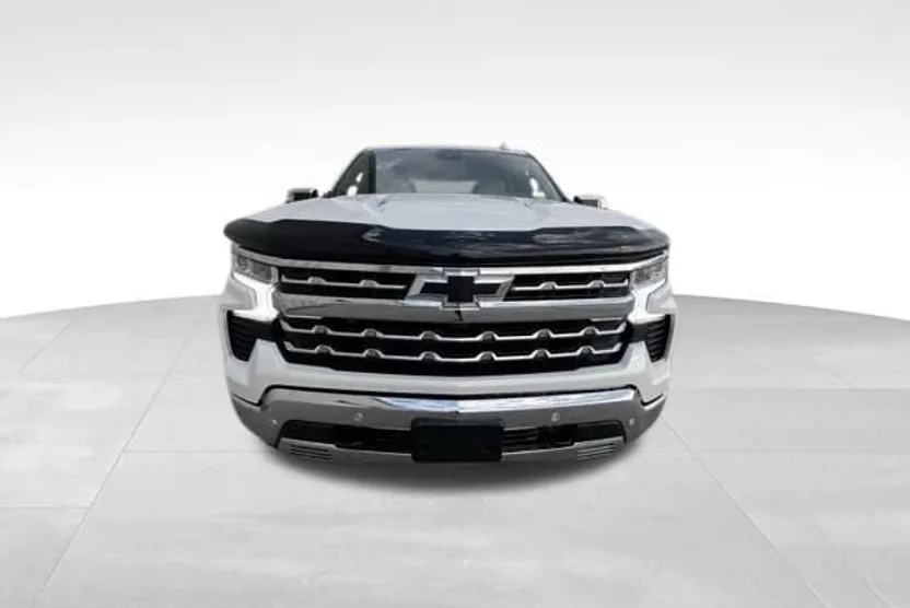 2024 Chevrolet Silverado 1500 LTZ photo 1