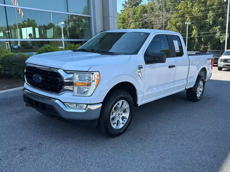 2022 Ford F-150 XLT photo 1