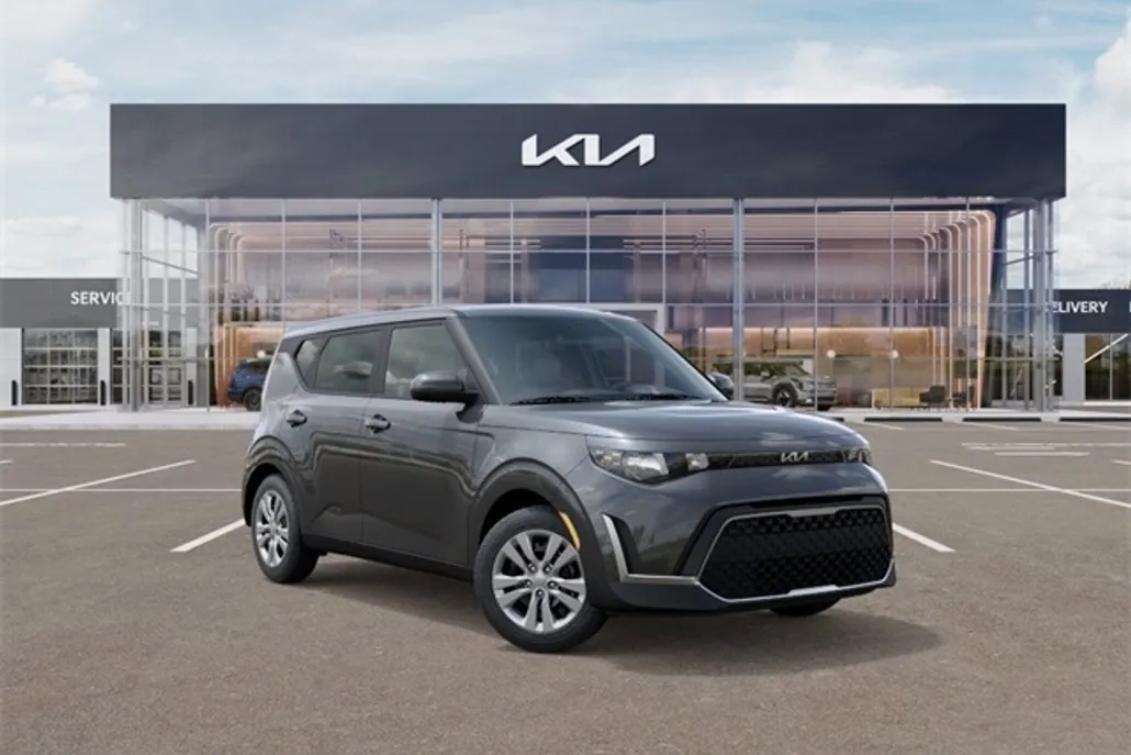 2025 Kia Soul LX photo 1