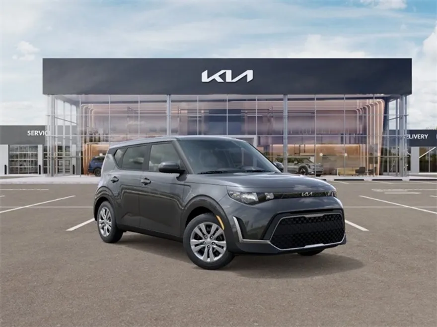 2025 Kia Soul LX photo 1