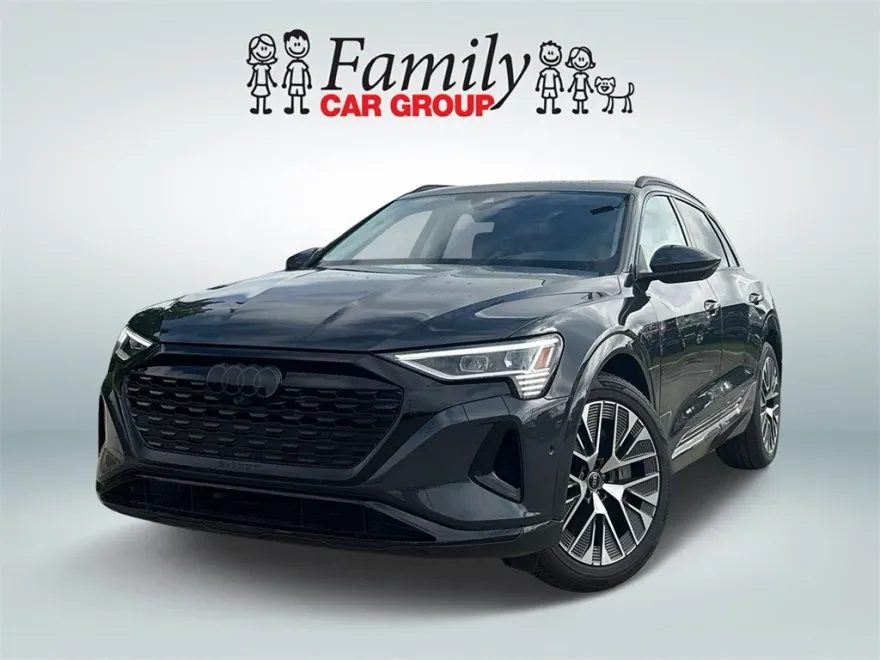 2024 Audi Q8 E-tron Premium Plus photo 1