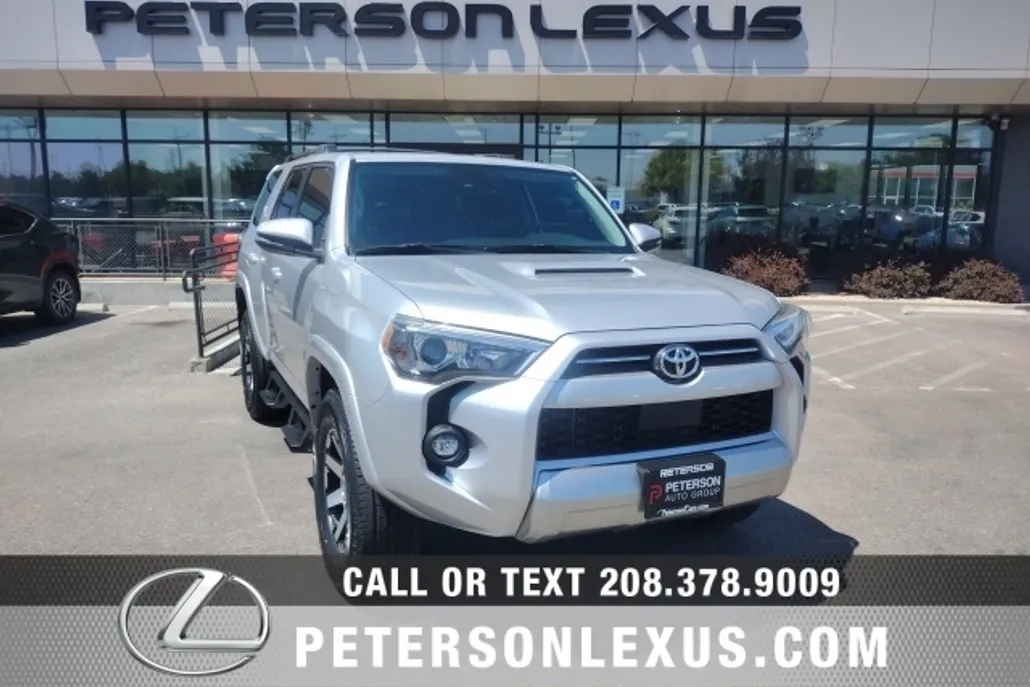 2021 Toyota 4Runner TRD Off-Road Premium photo 1