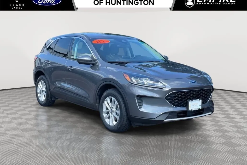 2021 Ford Escape SE photo 1