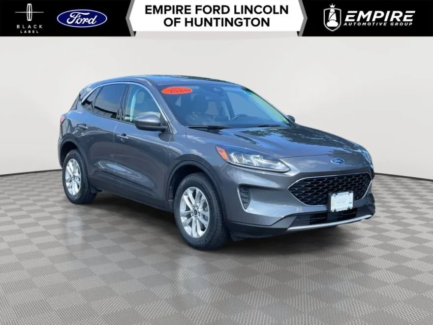 2021 Ford Escape SE photo 1