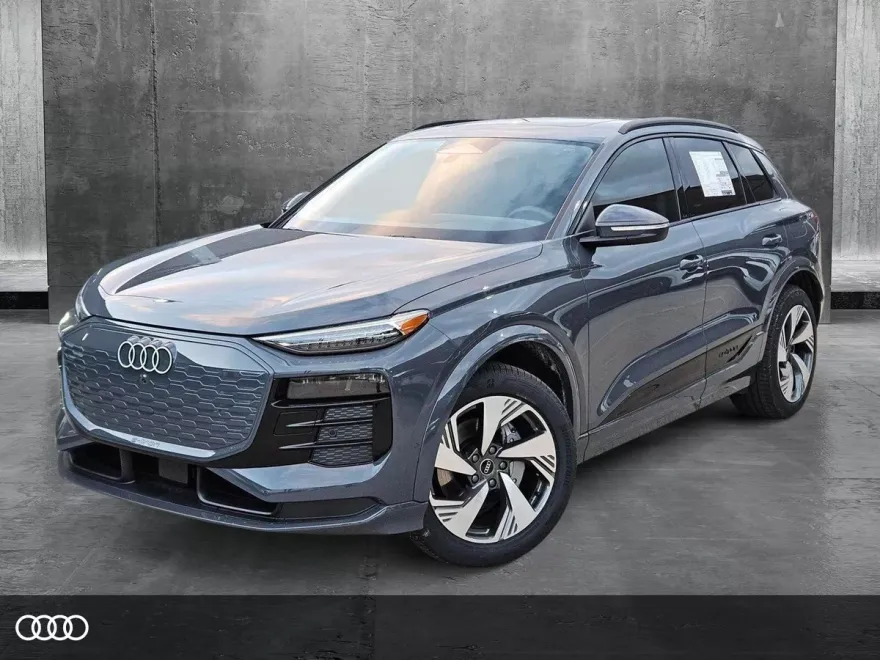 2025 Audi Q6 E-tron Premium Plus photo 1