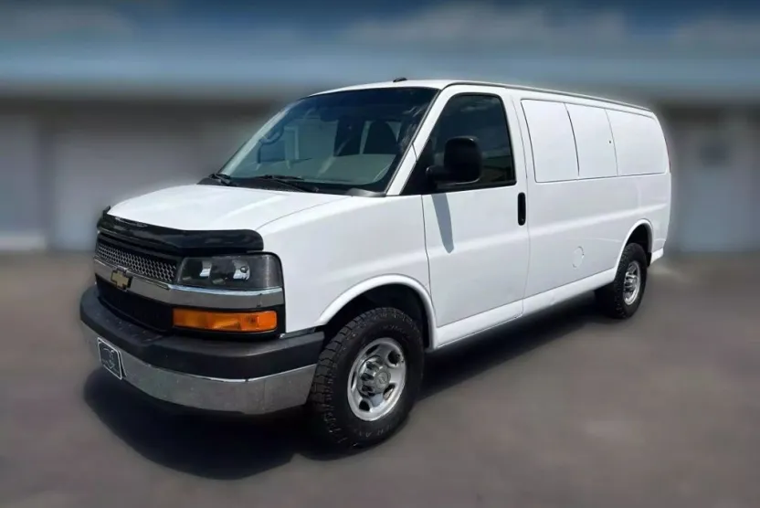 2015 Chevrolet Express 2500 Cargo LT Van photo 1