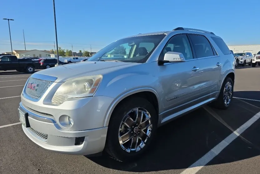 2012 Gmc Acadia Denali photo 1