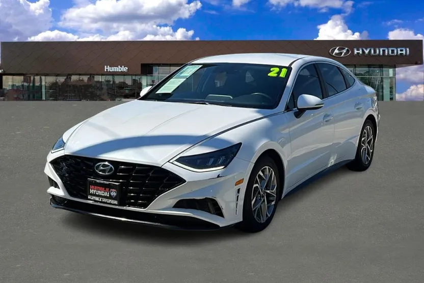 2021 Hyundai Sonata SEL photo 1