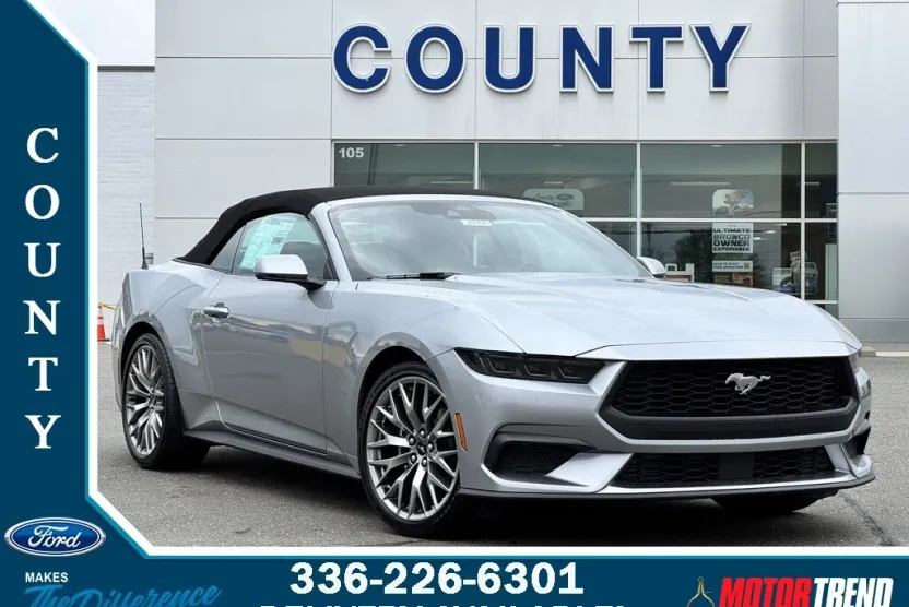 2025 Ford Mustang EcoBoost Premium photo 1
