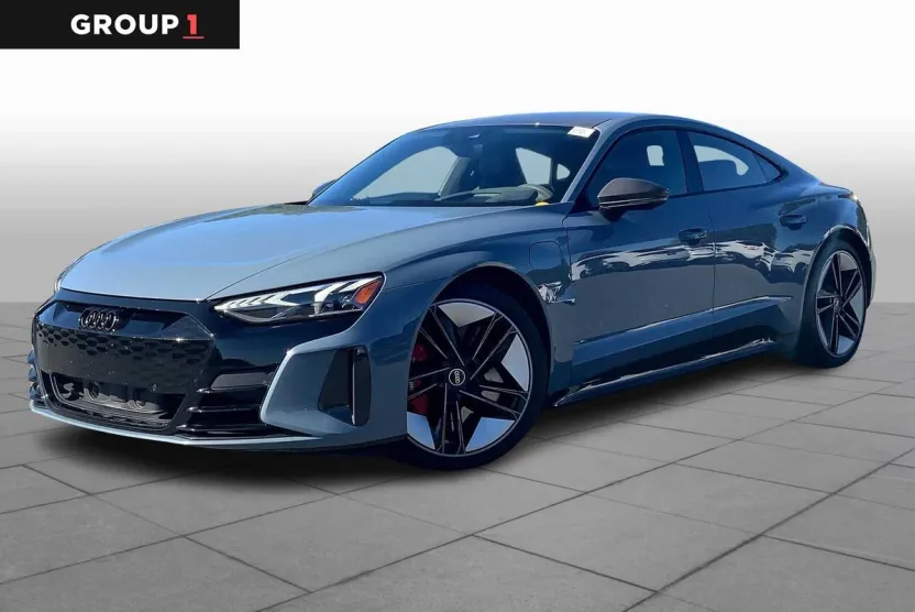 2022 Audi RS e-tron GT Base photo 1