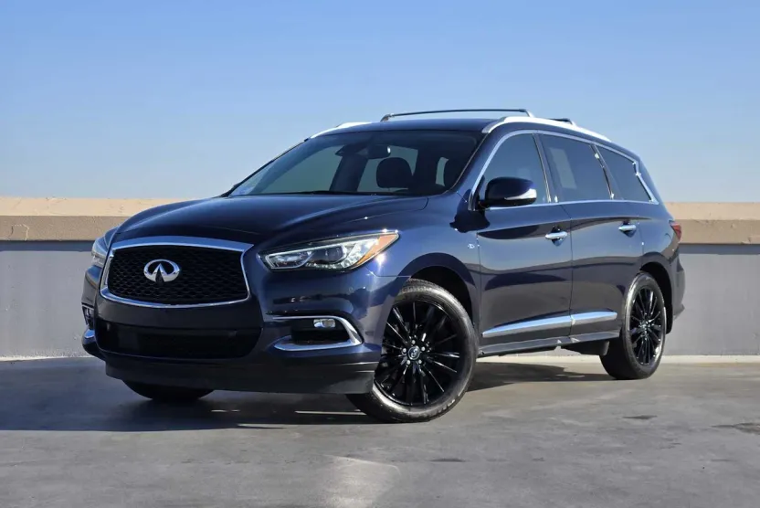 2020 Infiniti QX60 Luxe photo 1