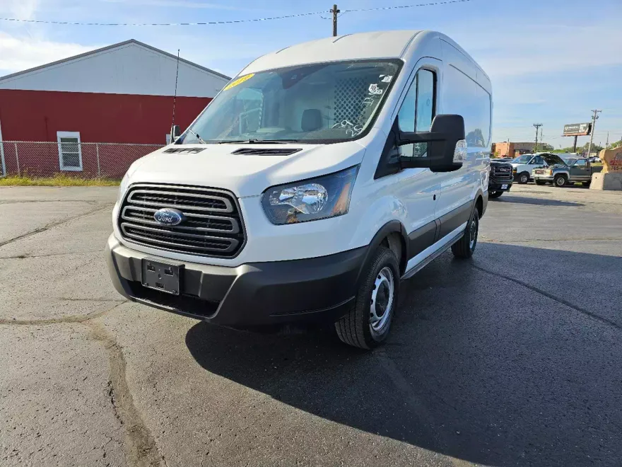 2019 Ford Transit Van photo 1