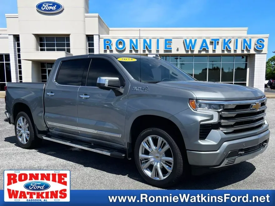 2024 Chevrolet Silverado 1500 High Country photo 1