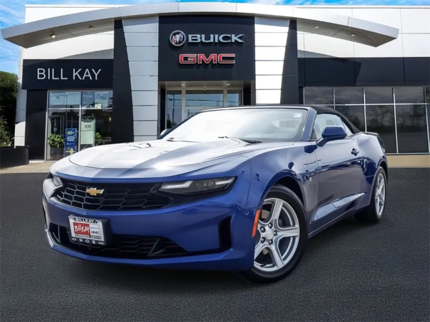 2023 Chevrolet Camaro 1LT photo 1