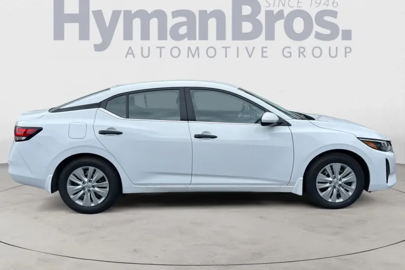 2025 Nissan Sentra S photo 1
