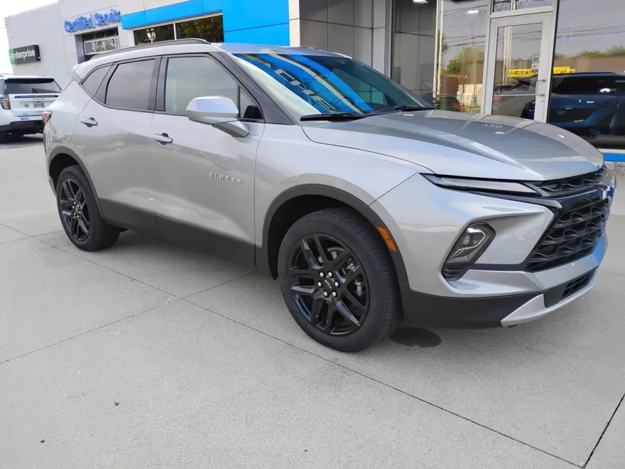 2023 Chevrolet Blazer 2LT photo 1
