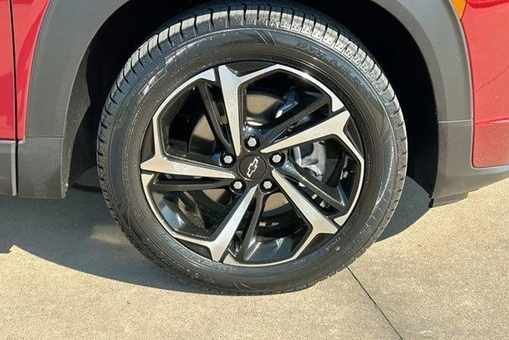 2022 Chevrolet Trailblazer RS photo 1