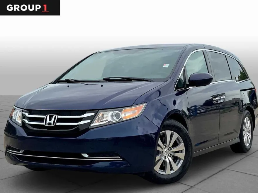 2015 Honda Odyssey EX photo 1