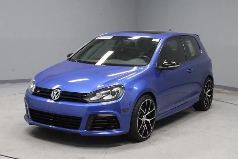 2012 Volkswagen Golf R photo 1