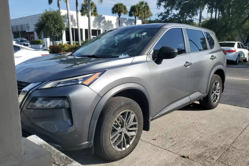 2021 Nissan Rogue S photo 1