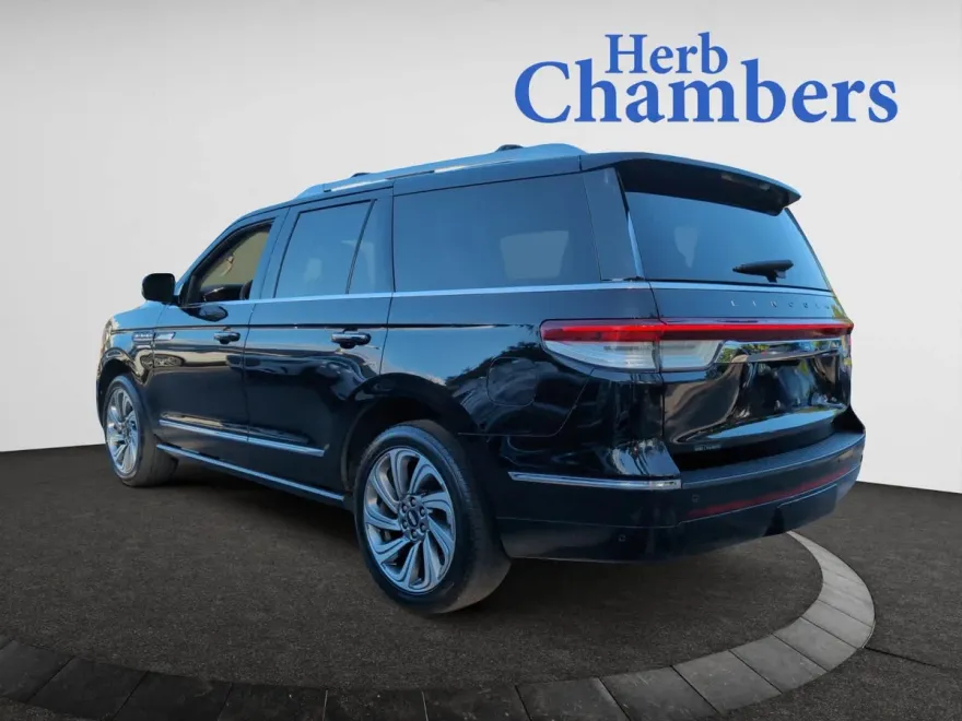 2022 Lincoln Navigator Reserve photo 1