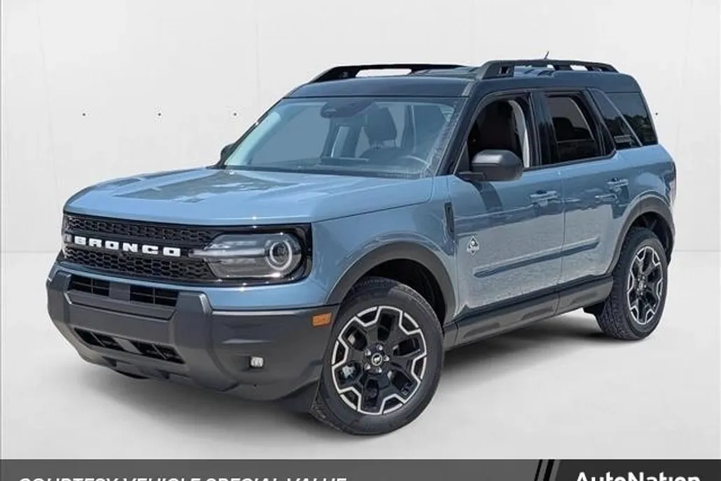 2025 Ford Bronco Sport Outer Banks photo 1