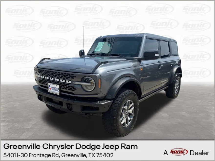 2022 Ford Bronco Badlands photo 1