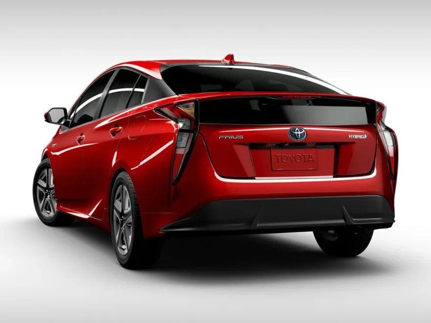 2016 Toyota Prius Four photo 1