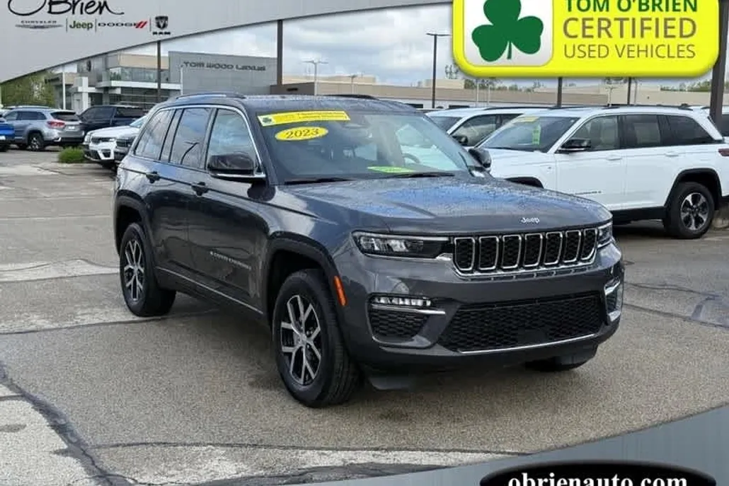 2023 Jeep Grand Cherokee Limited photo 1