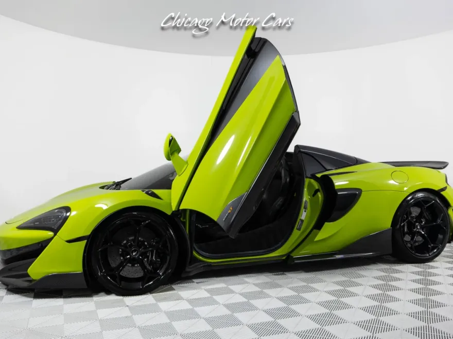2020 Mclaren 600LT photo 1